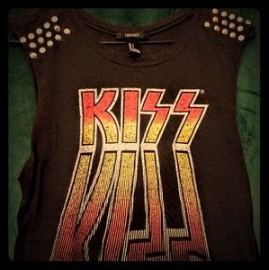 KISS Tee